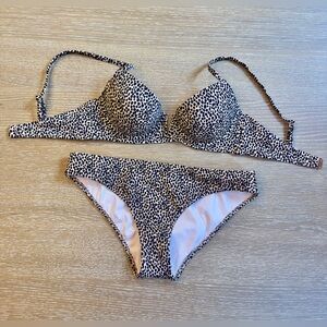 Shade & Shore Leopard Animal Print Bikini Set | 34B Top & Medium Bottoms